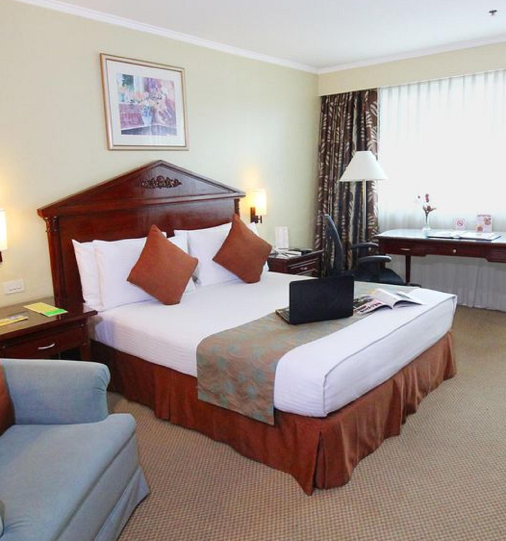 Oxford Suites Makati Makati City Luaran gambar