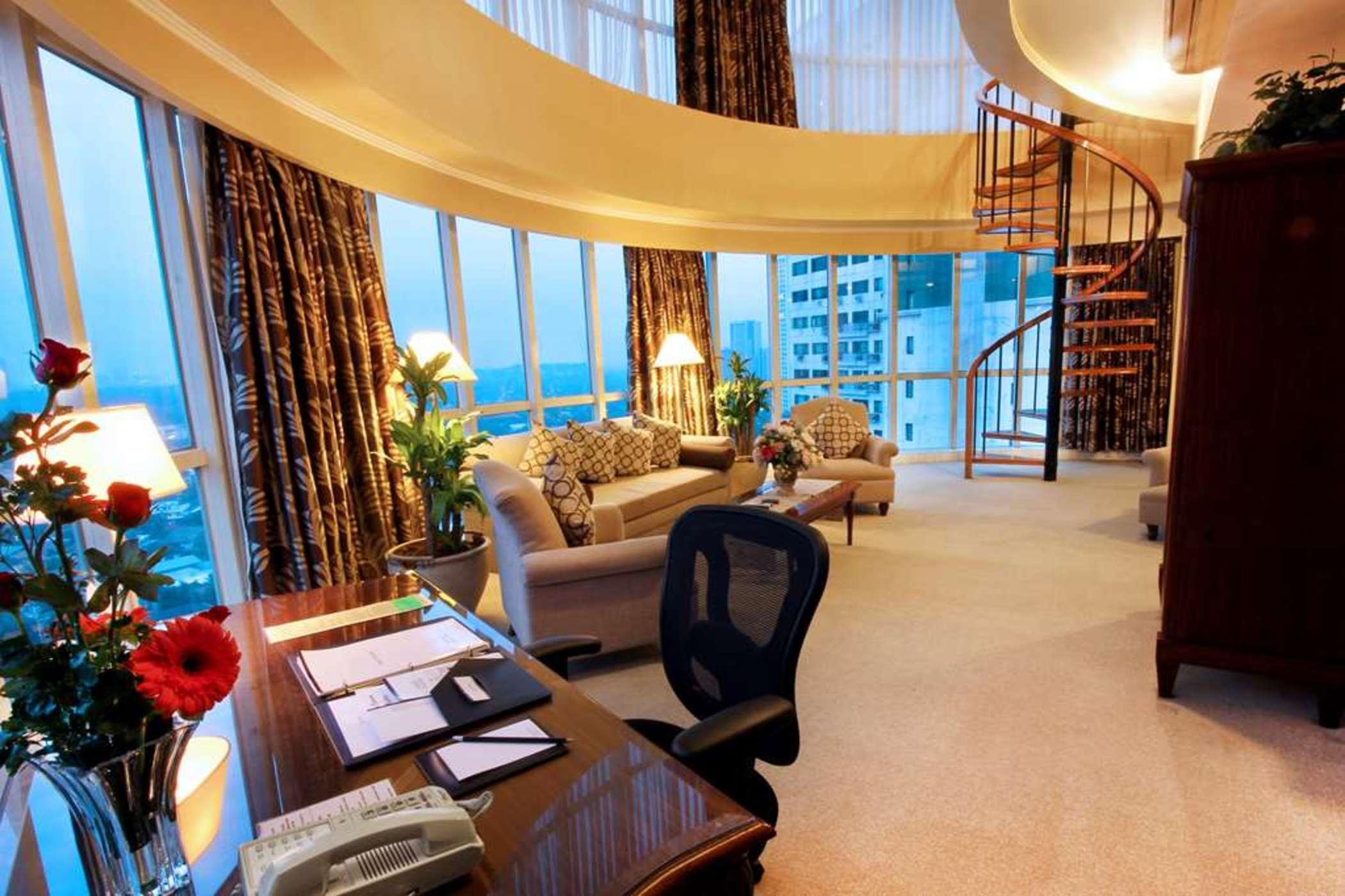Oxford Suites Makati Makati City Luaran gambar
