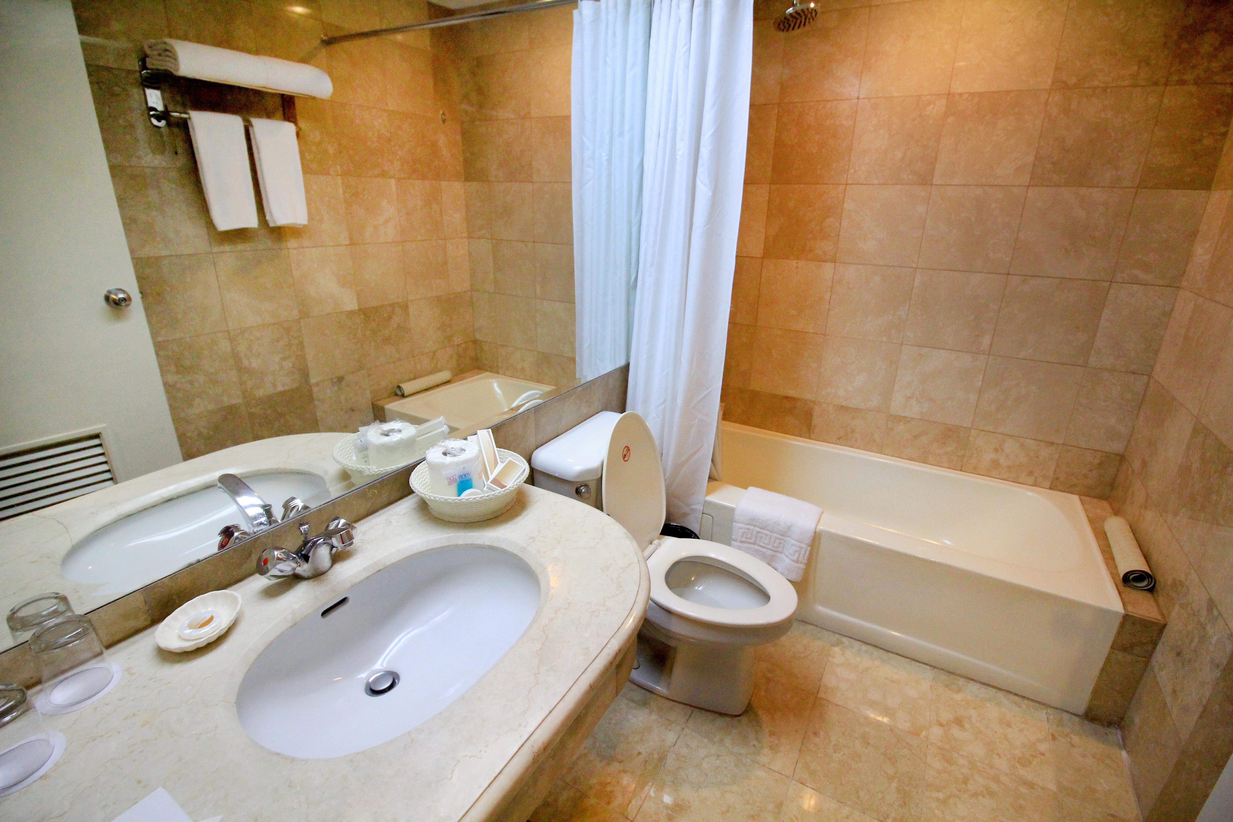 Oxford Suites Makati Makati City Luaran gambar