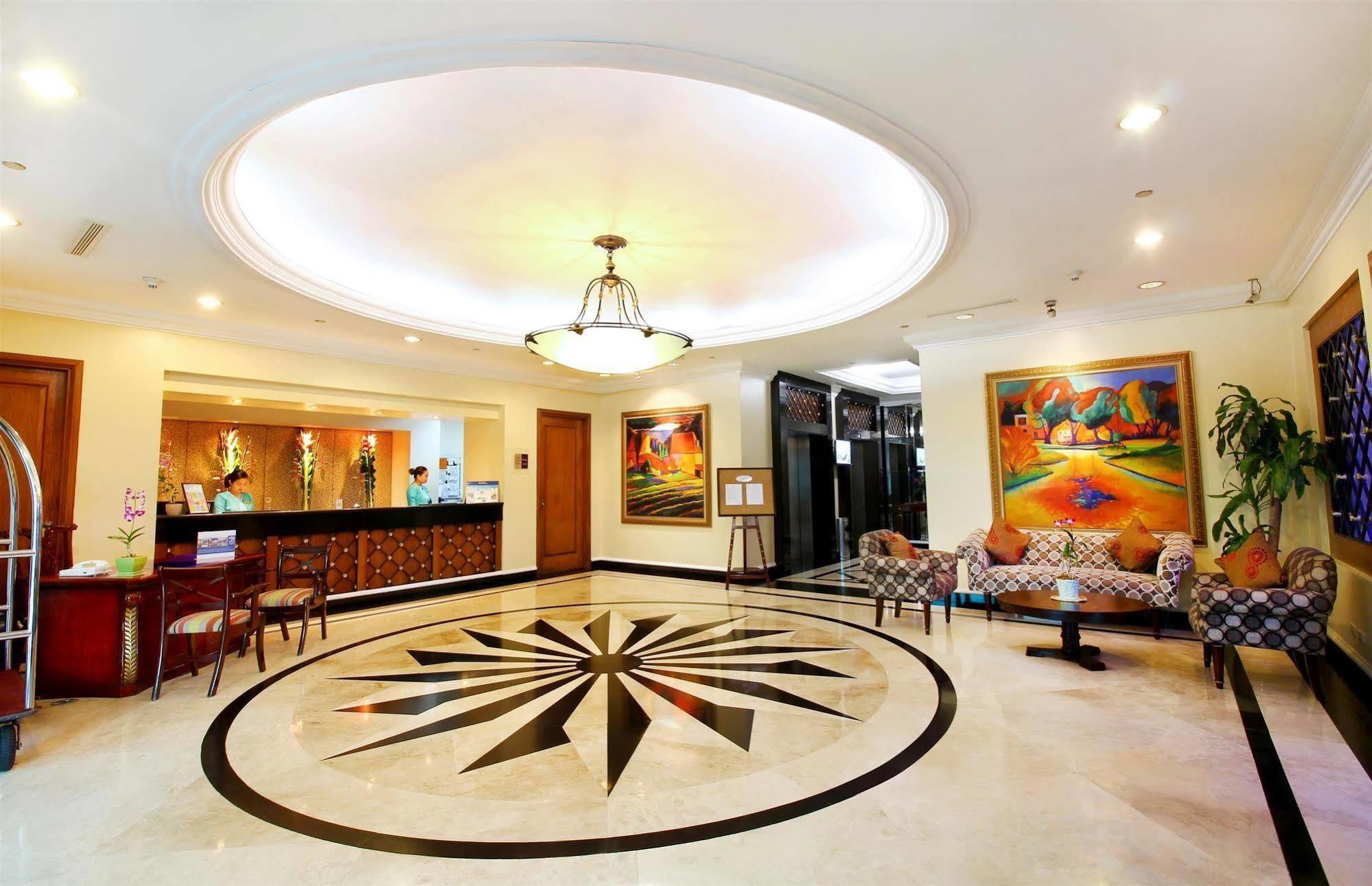 Oxford Suites Makati Makati City Luaran gambar