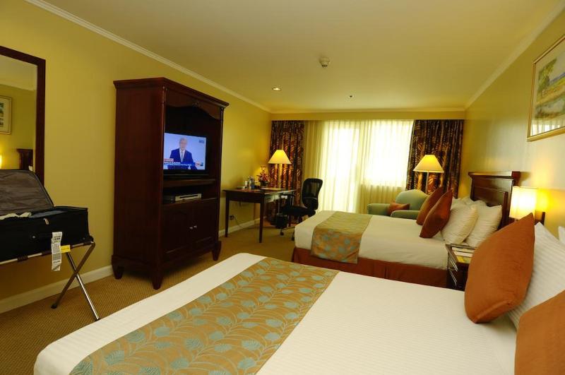 Oxford Suites Makati Makati City Luaran gambar
