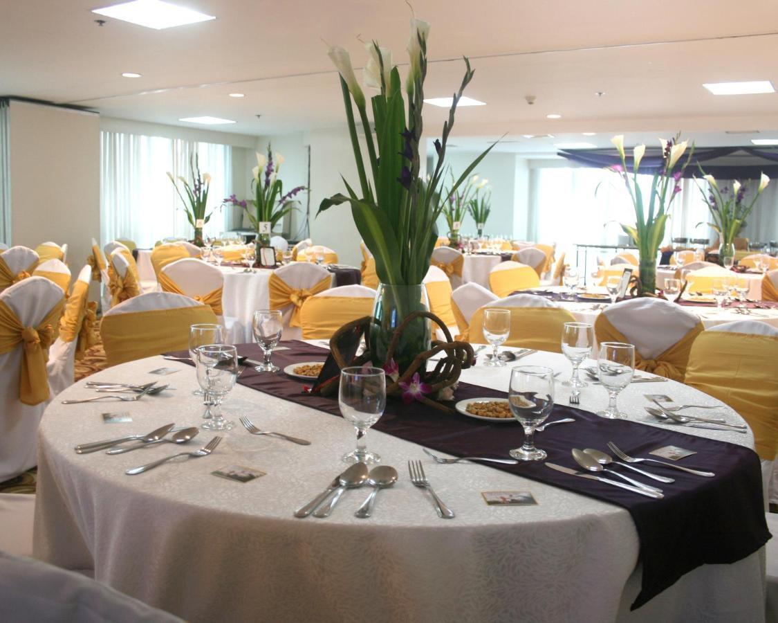 Oxford Suites Makati Makati City Luaran gambar